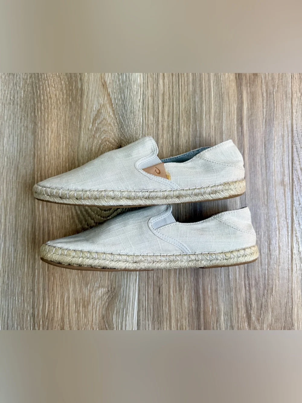 OluKai Kaula Pa‘a Kapa Natural Linen Espadrille Slip-On Shoes Size 8